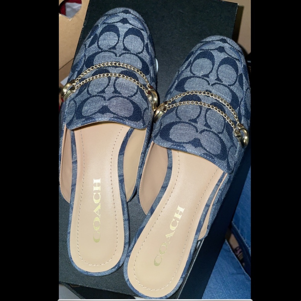 Coach chambray loafer size 6.5 womens